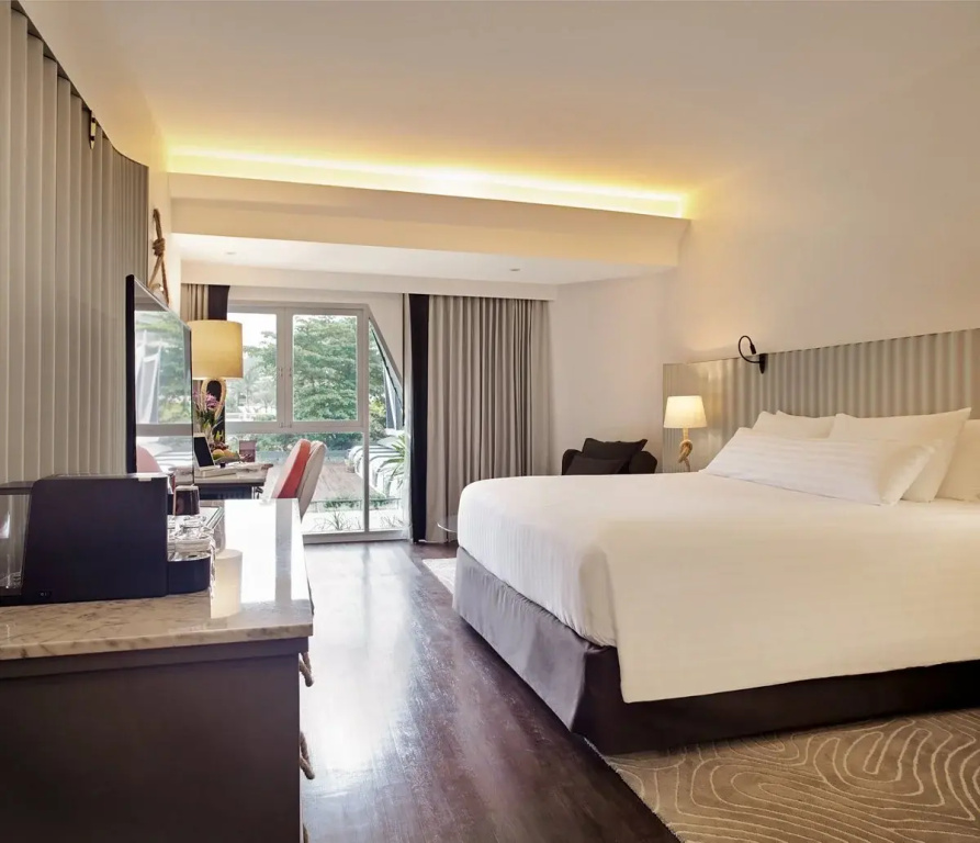 The Boathouse Phuket Hotel - Chambres