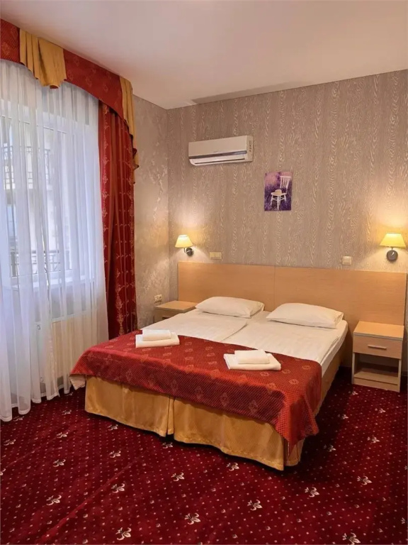 Double Junior Suite with balcony and with sea view (full double bed)
