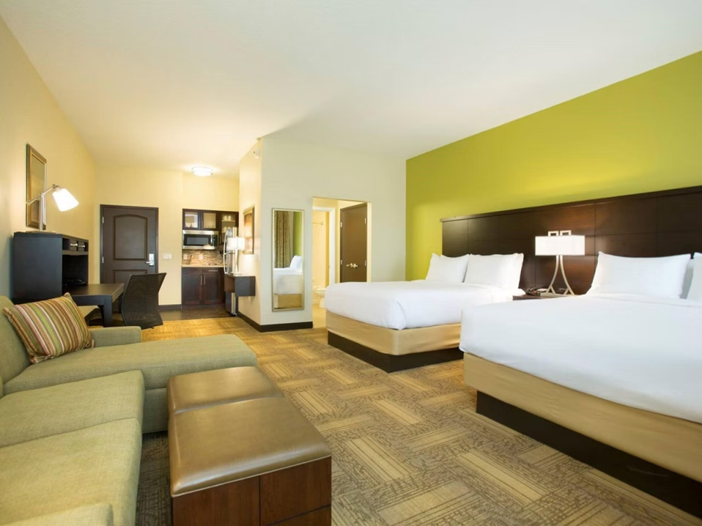 Staybridge Suites Orlando at SeaWorld by IHG - Chambres