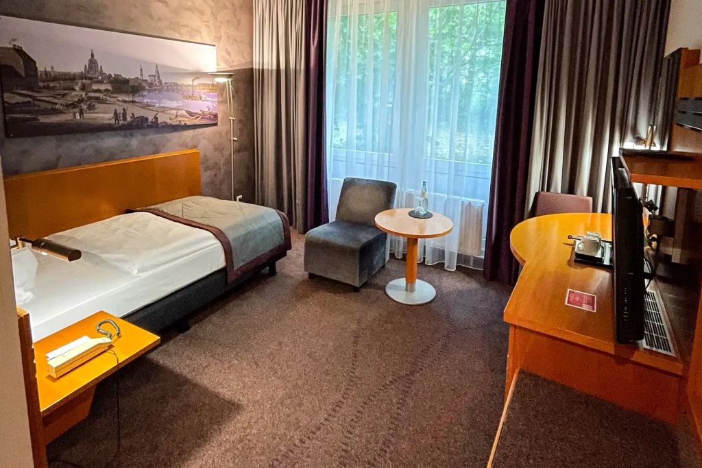 Accessible Superior Double room (full double bed)