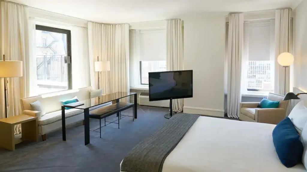 West Terrace Double Suite (full double bed)