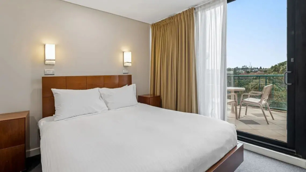 3 Bedrooms Penthouse with river view
