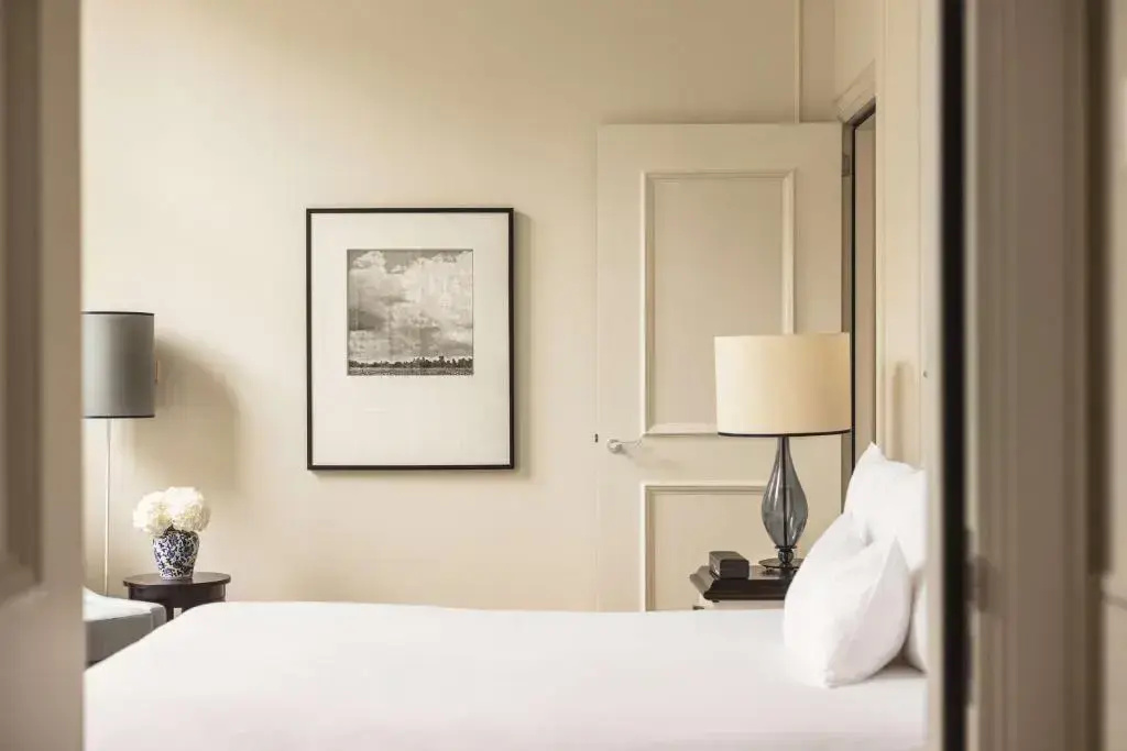1 Bedroom Double Suite (full double bed) (bed type is subject to availability)