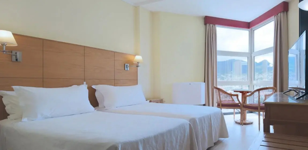 Baia Madeira Hotel - Chambres