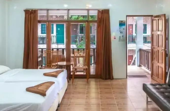 Deluxe Double room with garden view (twin beds)
