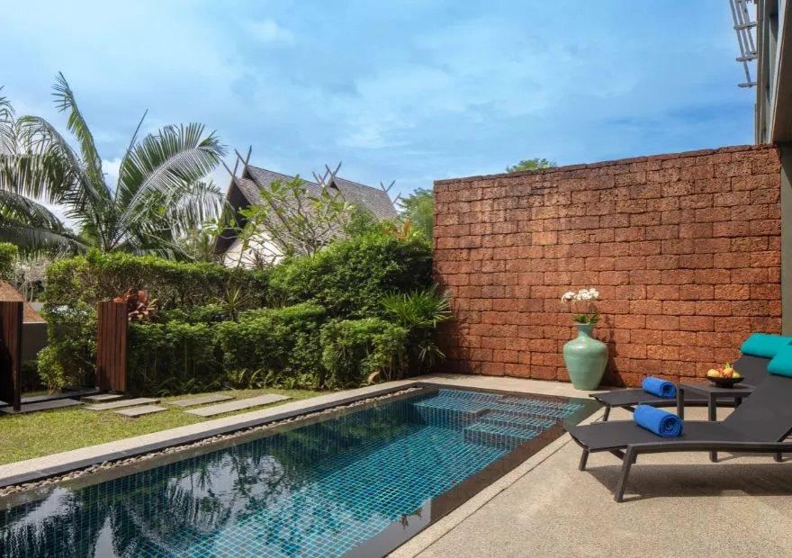 Четырёхместный люкс Pool с 2 комнатами в Anantara Mai Khao Phuket Villas