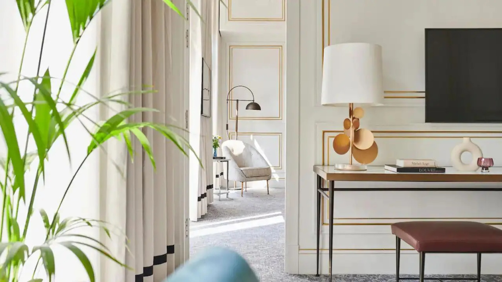 Hôtel du Louvre, in The Unbound Collection by Hyatt 108