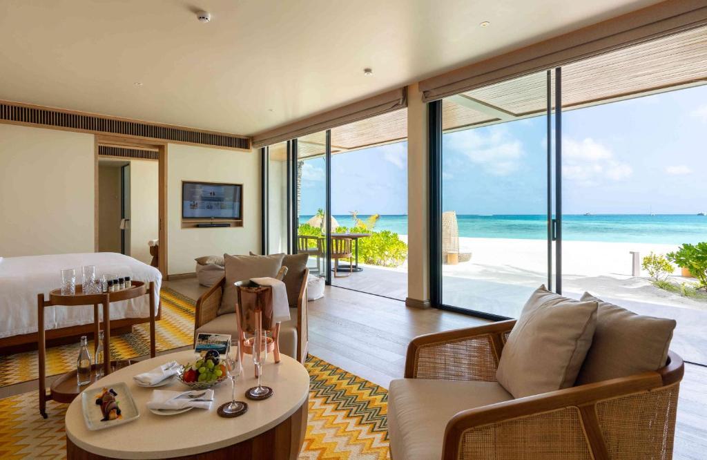Kuda Villingili Resort Maldives