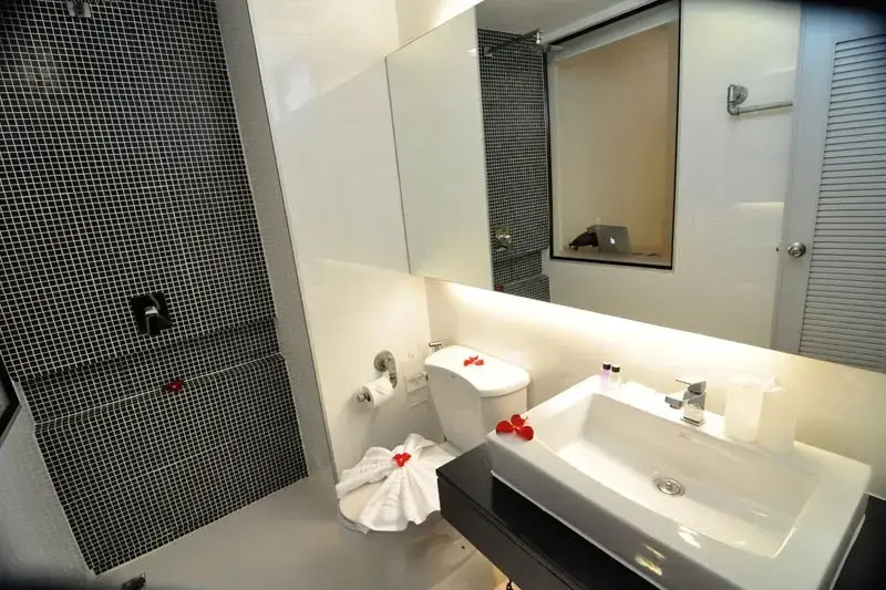 Двухместный номер Grand Deluxe двуспальная кровать в Forty Winks Phuket
