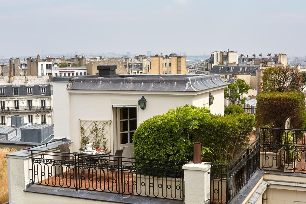 Hotel Raphael 126