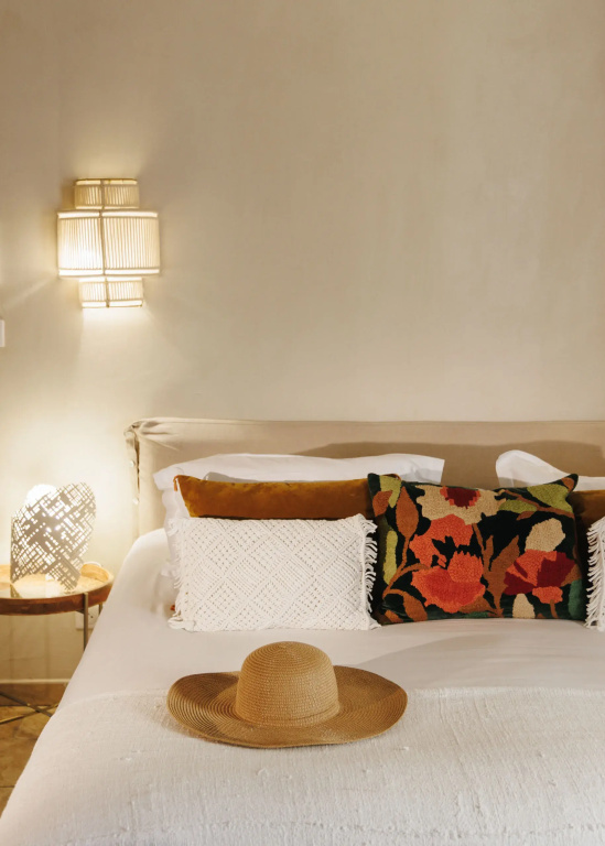 Double Junior Suite (full double bed)