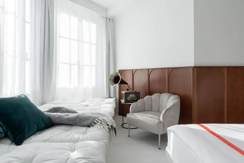 Star Double room (full double bed)