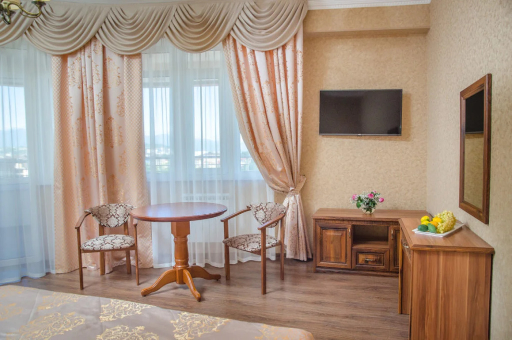 2 Bedrooms Double Suite with balcony and with view (full double bed)