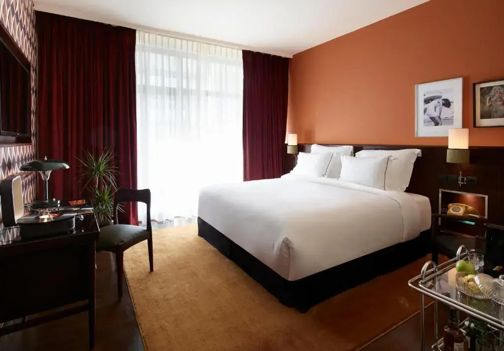 Deluxe Double room with balcony (twin beds)
