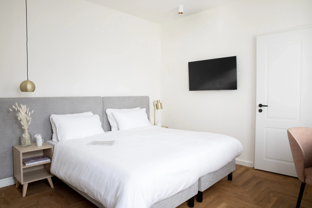 Comfy Double room (full double bed)