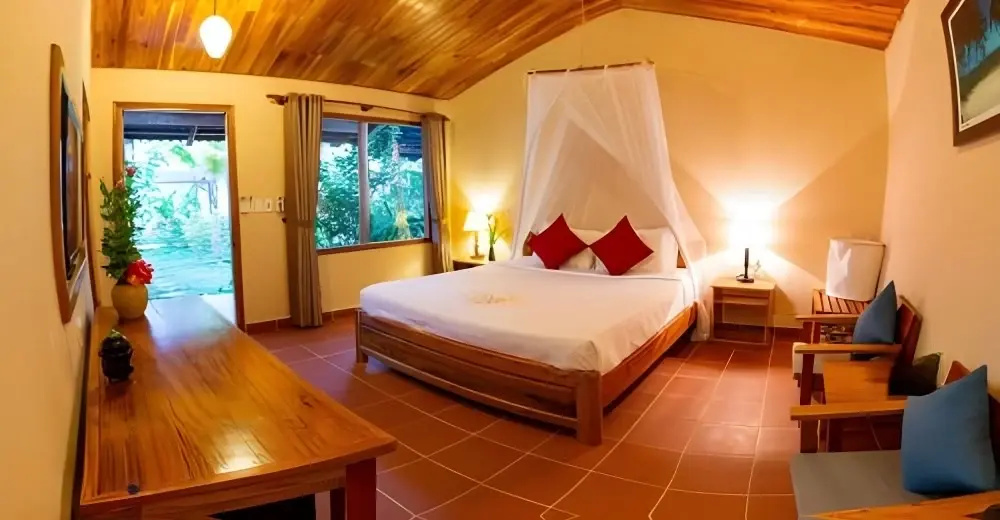Superior Double Bungalow (full double bed)