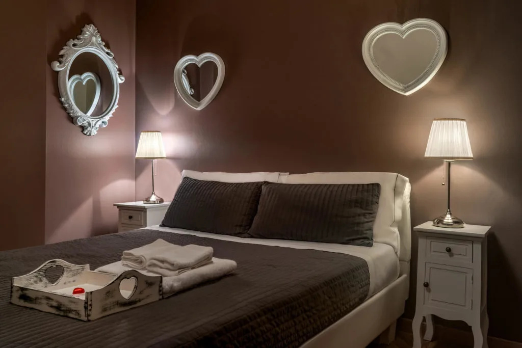 Shabby Double room (full double bed)