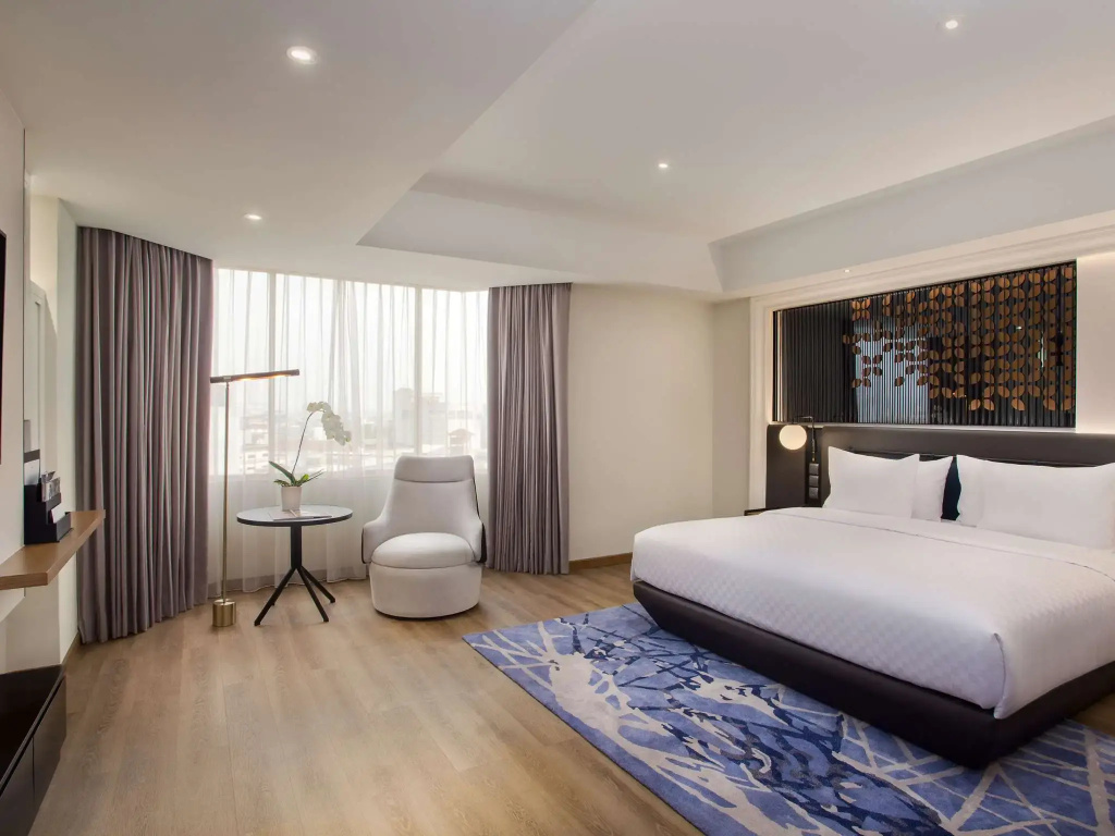 Privilege Luxe Double room (full double bed)