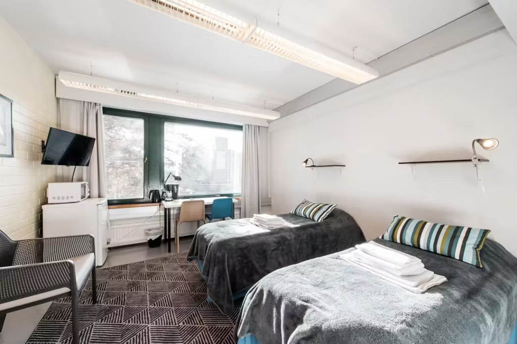 Private Double room (twin beds)
