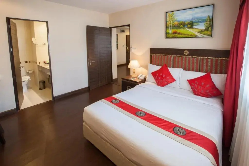Double Junior Suite (full double bed)
