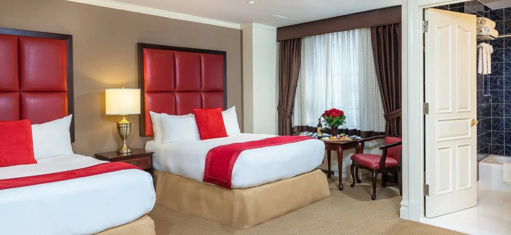 Deluxe Quadruple room