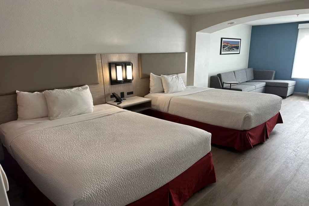 La Quinta Inn & Suites by Wyndham Albuquerque Midtown - Chambres
