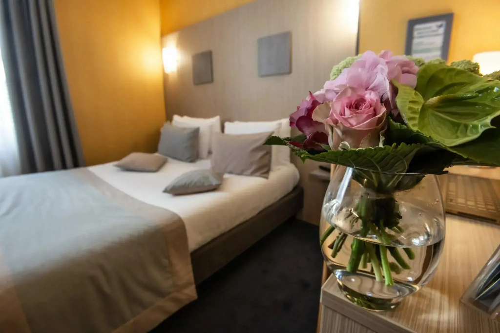 Superior Double room (full double bed)