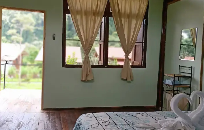 Traditional Double room (full double bed)