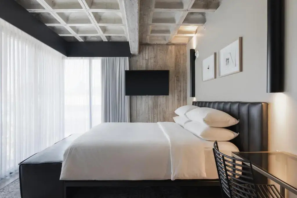 Standard Lafayette Double room (full double bed)