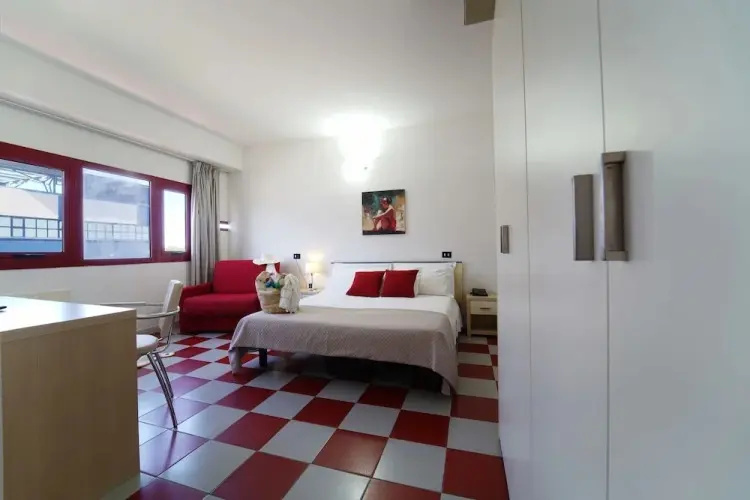 Triple room with balcony
