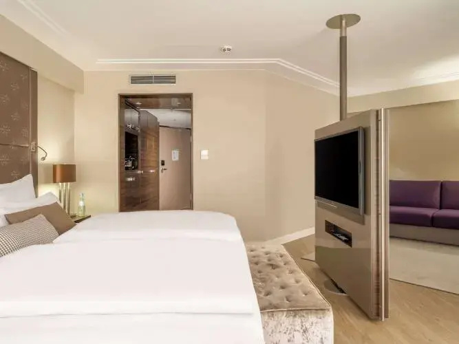 Double Junior Suite (twin beds)