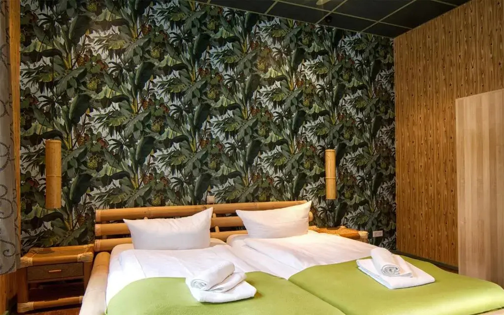 Double Apartment (full double bed)