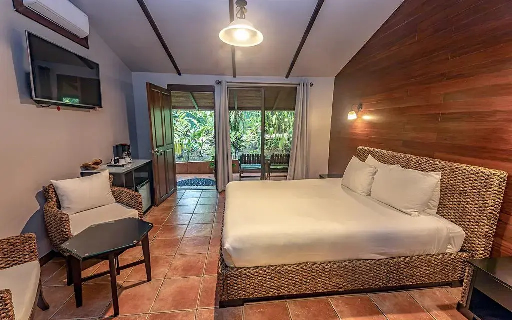 Tifakara by the Waterfall - Chambres