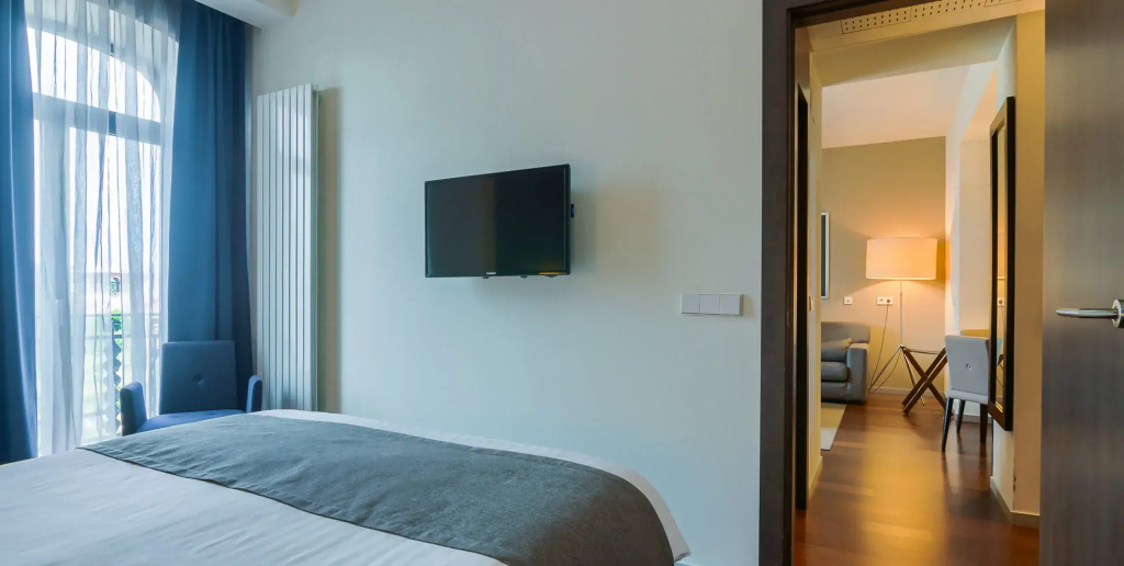 Superior Double Apartment (full double bed)
