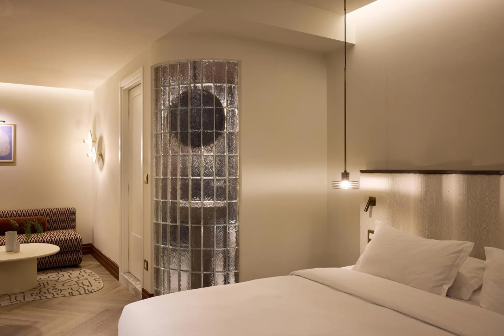 Deluxe Double room (twin beds)