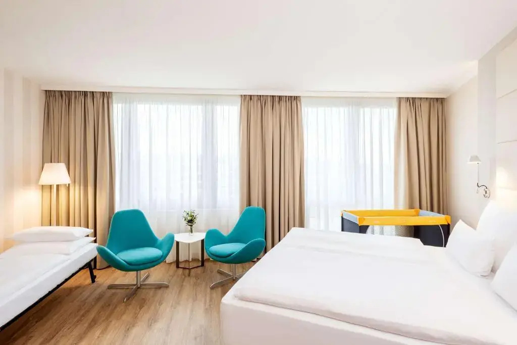 Family Double room (full double bed)