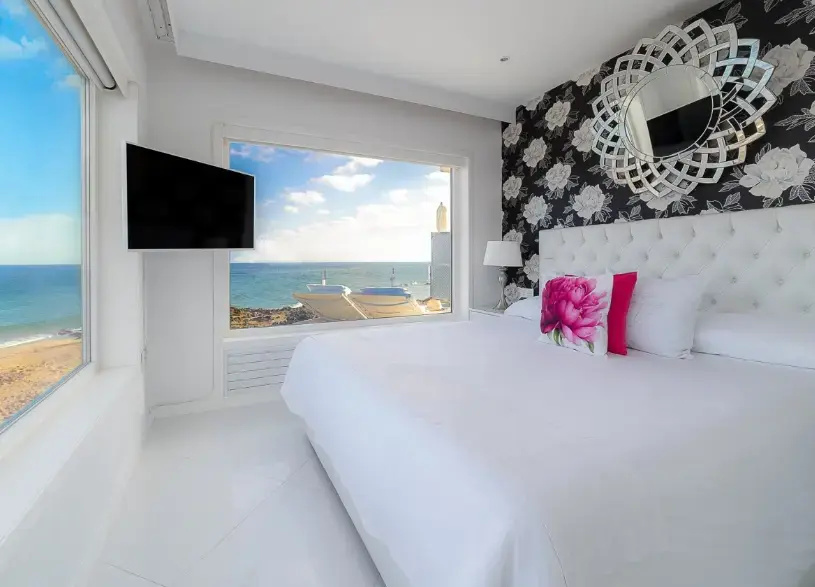 Lani's Suites de Luxe - Chambres