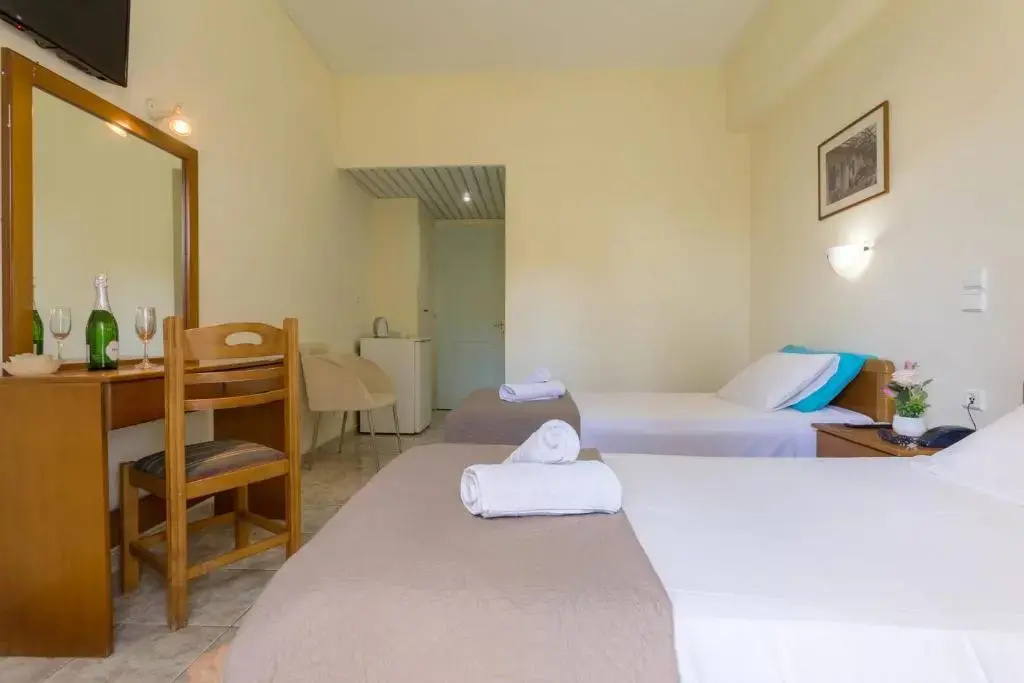 Double Ground Floor room with garden view (twin beds)
