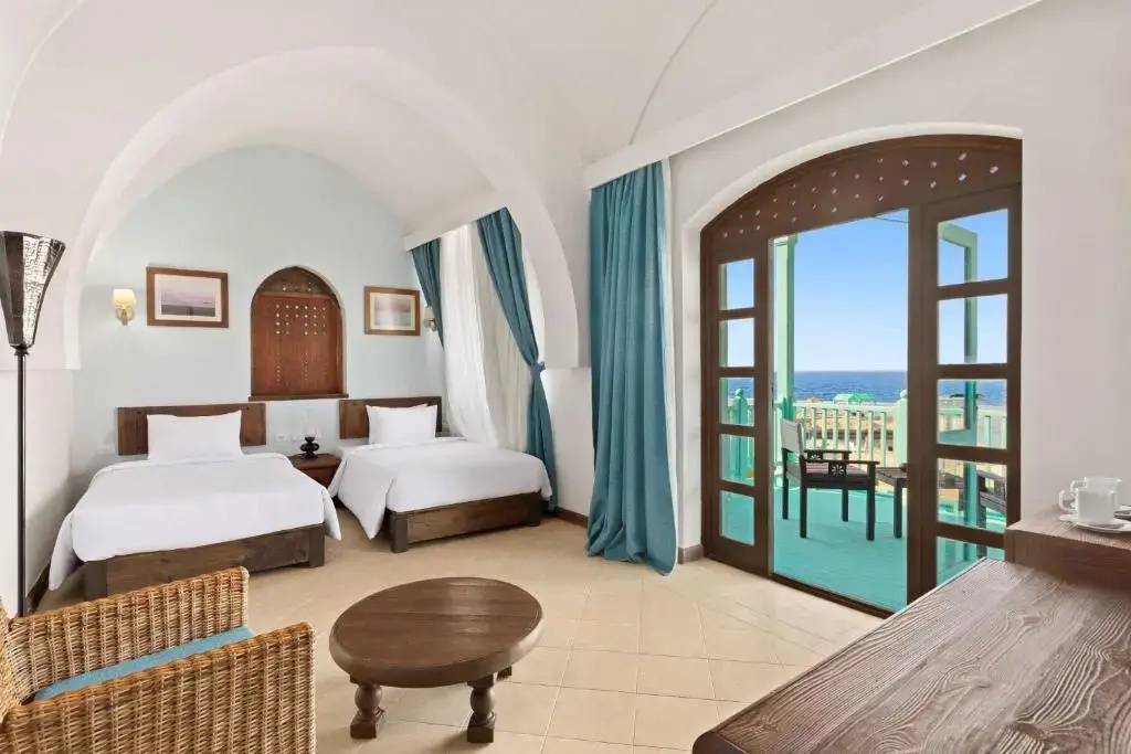 Premium Double room with Terrace with sea view (twin beds)