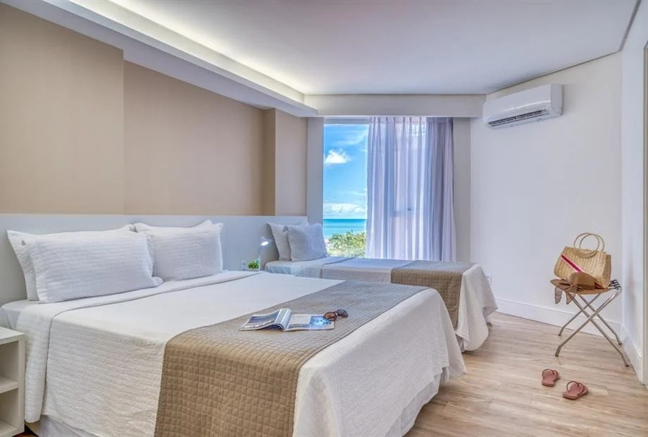 Premium Triple room with partial sea view