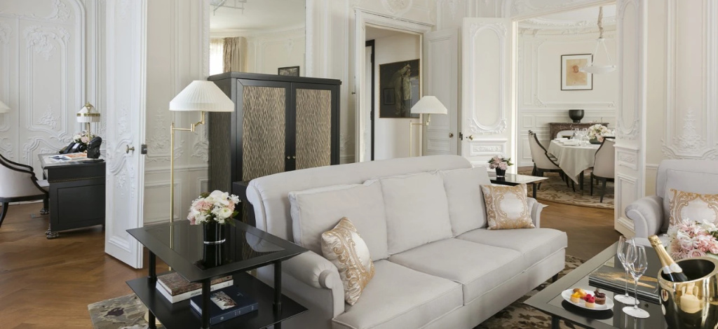 Hôtel Barrière Fouquet's Paris 95