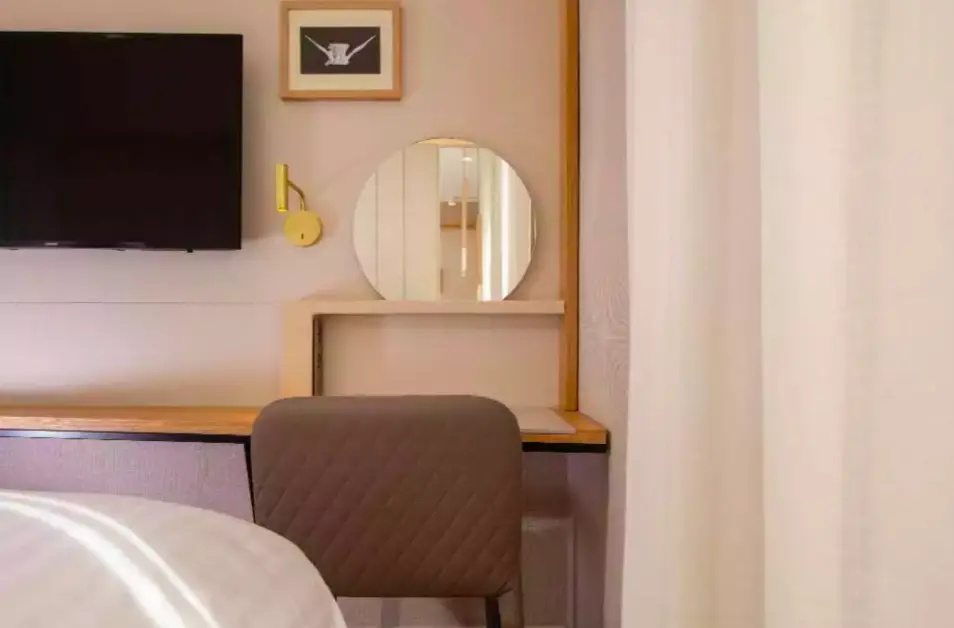 Hôtel Beige 63