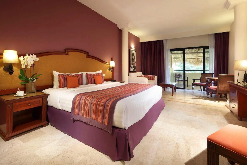 Connecting Suite