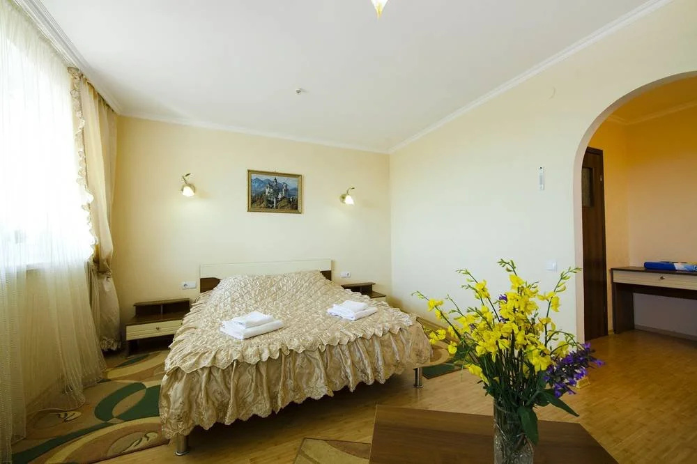 Superior Double room (full double bed)