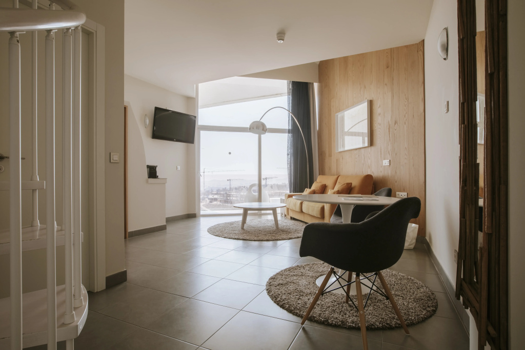 Higueron Hotel Malaga, Curio Collection by Hilton - 5