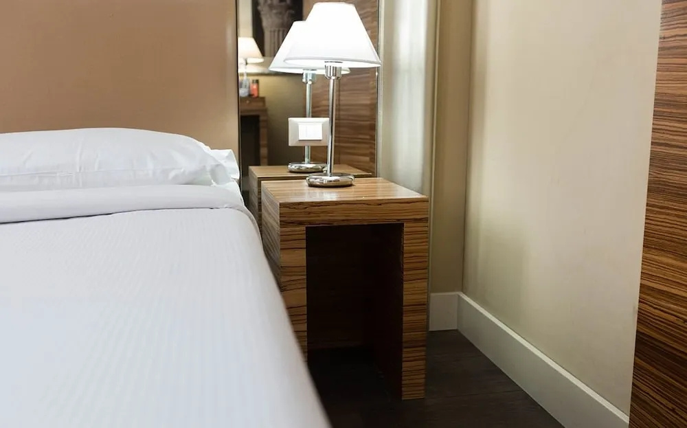 Mercure Roma Centro St. John - Chambres