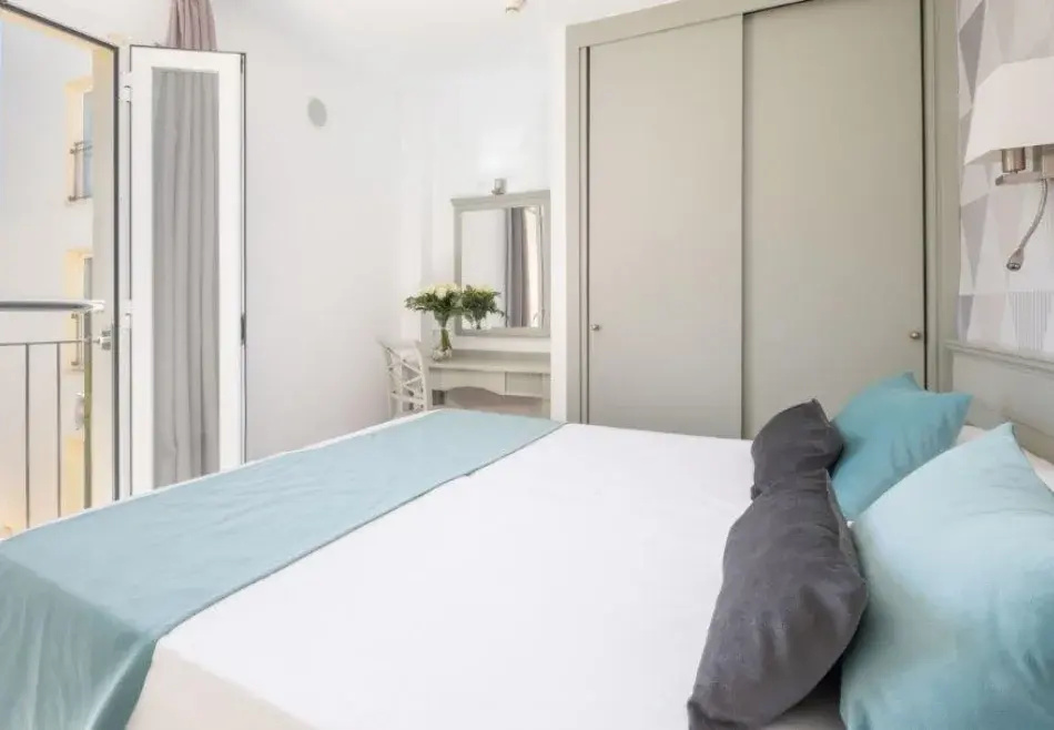 2 Bedrooms Premium Family Apartment
