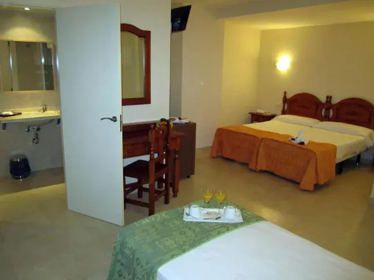 Málaga Eliseos Hotel - Chambres