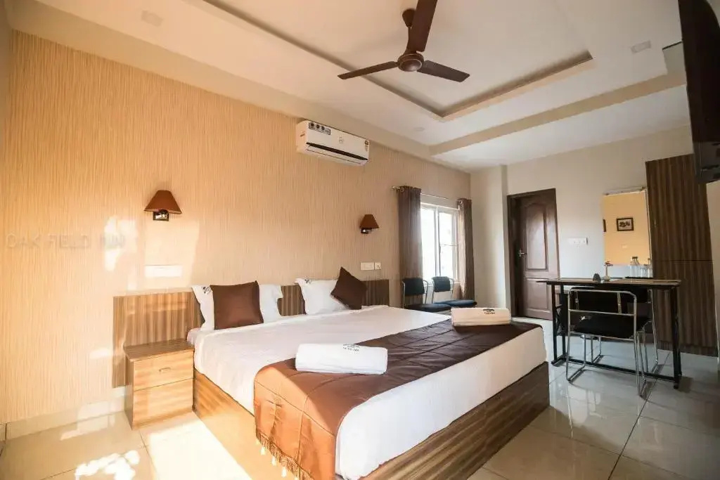 Superior Double room (full double bed)
