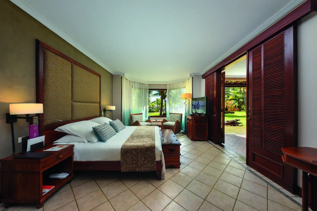 Zen Suite beachfront